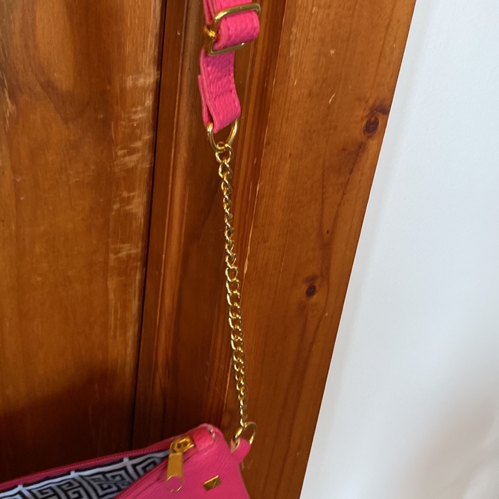 Pink Crossbody - Picture 4 of 4